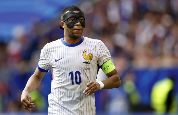Cade după 15 ani recordul lui Cristiano Ronaldo? Ce-i pregătește Real Madrid lui Kylian Mbappe și când va fi prezentat oficial noul „galactic” pe „Bernabeu”!