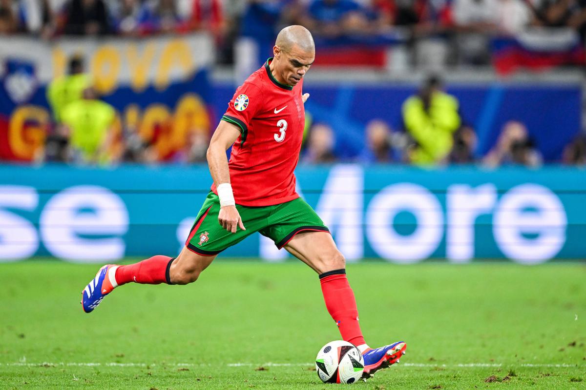 „Ce notă ai da evoluțiilor tale?” » Starul lui Guardiola, luat la întrebări înainte de Portugalia - Franța
