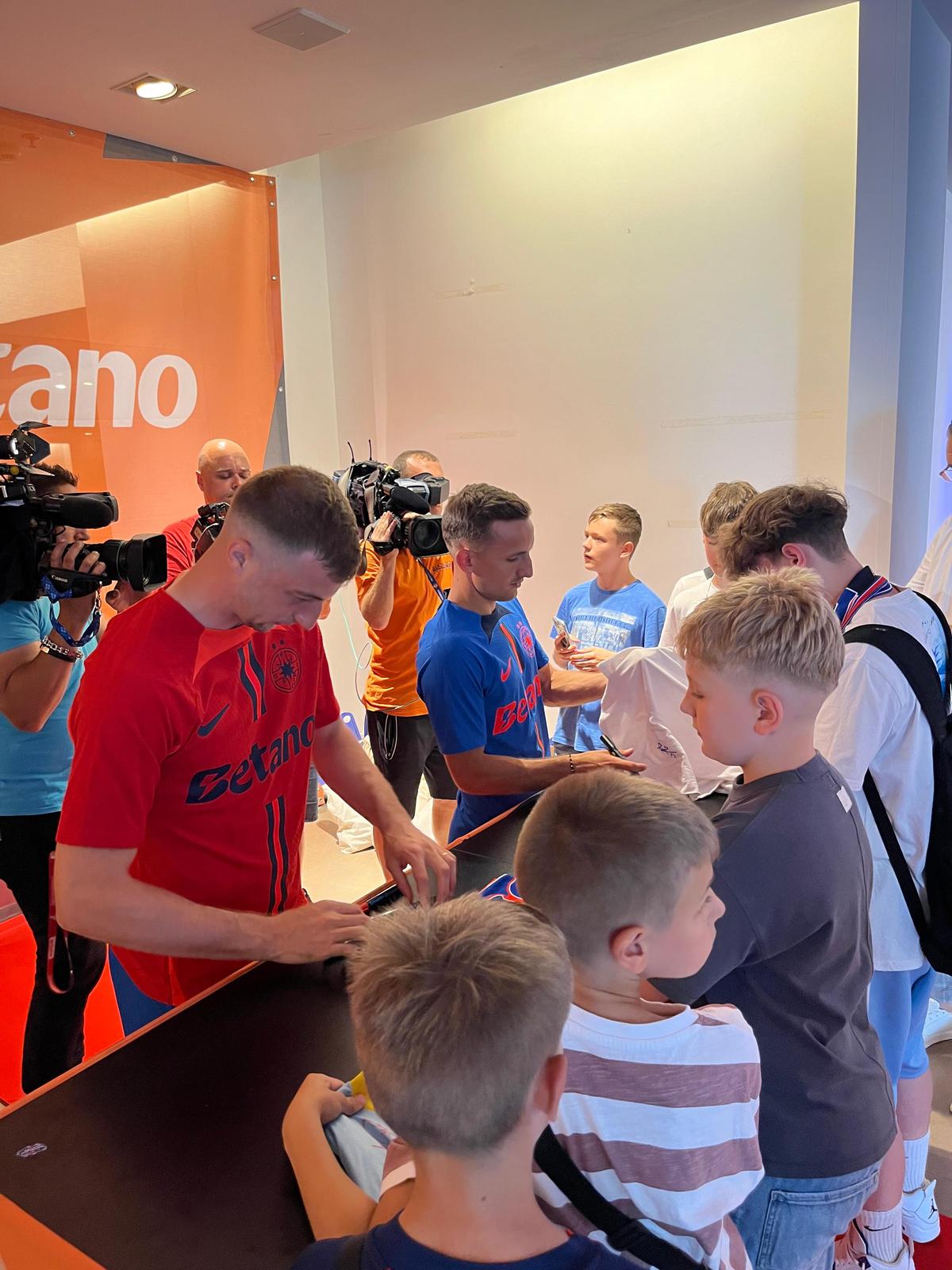Marius Ștefănescu i-a cucerit deja pe suporteri: „Nu am ales FCSB pentru asta!”