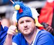 Cele mai tari imagini din tribunele stadionului din Dusseldorf, locul de desfășurare al Franța - Belgia
