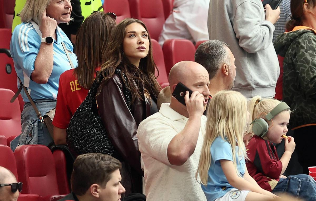 Cele mai tari imagini din tribunele stadionului din Dusseldorf, locul de desfășurare al Franța - Belgia