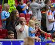 Michele, soția lui De Bruyne, a fost în atenția fotografilor prezenți la Dusseldorf / FOTO: Imago