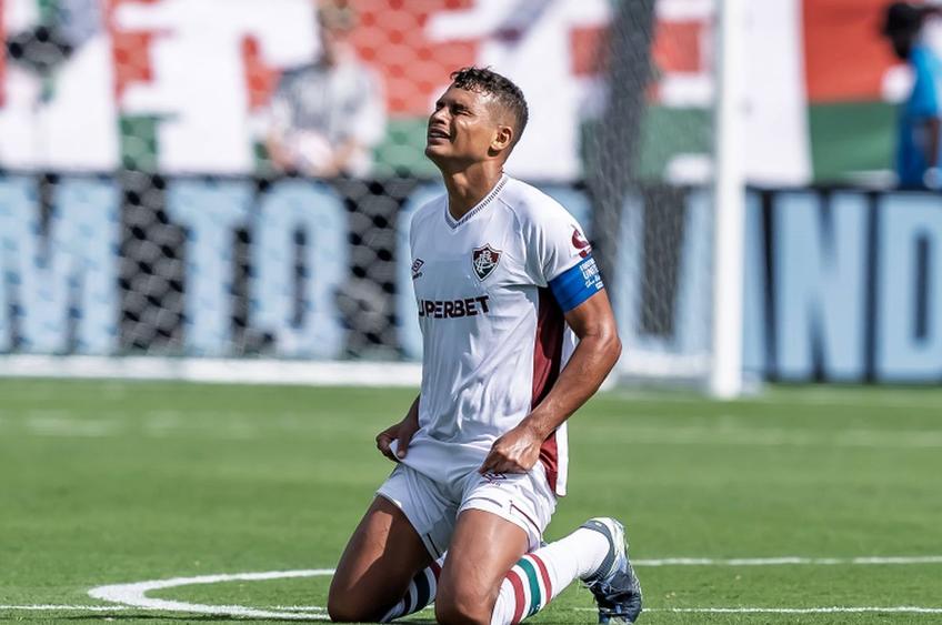 Imagini emoționante cu Thiago Silva! S-a calificat la 40 de ani în sferturile Campionatului Mondial al Cluburilor după ce a trecut de Interul lui Cristi Chivu. FOTO: Imago Images