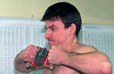 „M-a pus să citesc ziarul în vestiar și m-a salvat Dan Petrescu!” » Fostul rapidist, amintire de neuitat cu Daniel Prodan