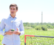 Ciprian Tătăruşanu s-a lansat în agricultură. GSP.RO a vizitat cooperativa agricolă „Din Grădina Noastră BIO”, din comuna Conțești. Foto: Andrei Crăițoiu