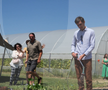 Ciprian Tătăruşanu s-a lansat în agricultură. GSP.RO a vizitat cooperativa agricolă „Din Grădina Noastră BIO”, din comuna Conțești. Foto: Andrei Crăițoiu