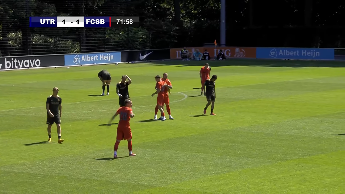 Golul marcat de Dennis Politic în FCSB - Utrecht