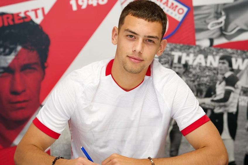 Vadym Kyrychenko a fost prezentat oficial la Dinamo / Sursă foto: Instagram