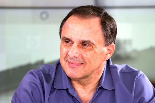 Panduru nu-și explică motivul pentru care FCSB a reușit să identifice problema medicală pe care o are Dennis Politic