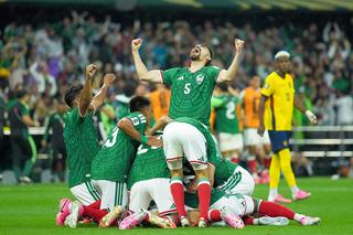 Mexic - Ecuador 2-0 » „El Tri”, calificare fără emoții în optimile Campionatului Mondial!