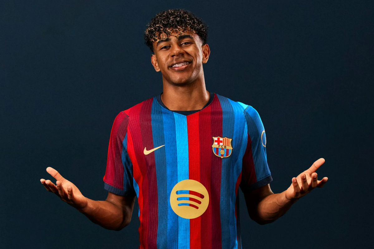 FC Barcelona și-a prezentat noul echipament. „Inspirat de fațada noului stadion renovat”