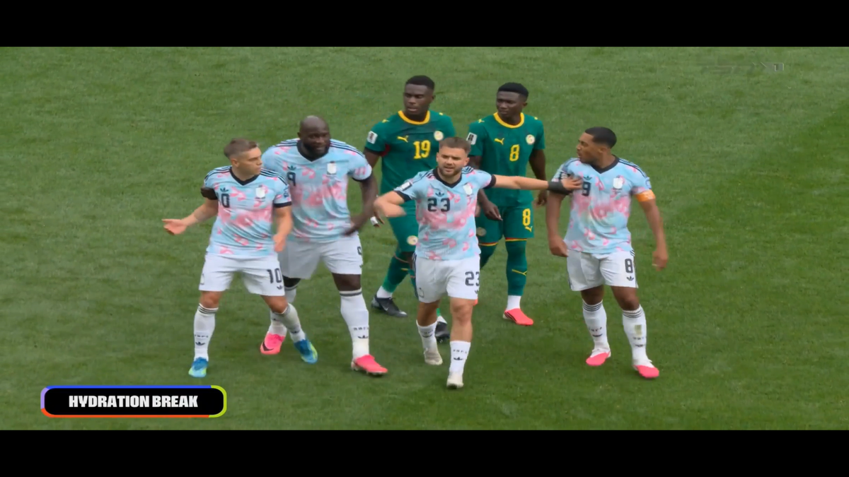 La un pas de bătaie în meciul Belgia - Senegal // foto: X