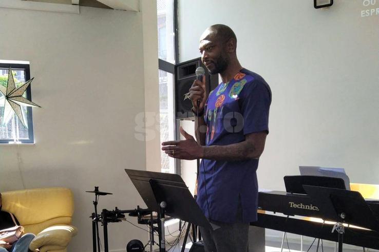Jeremie Njock e pastor în Camerun
