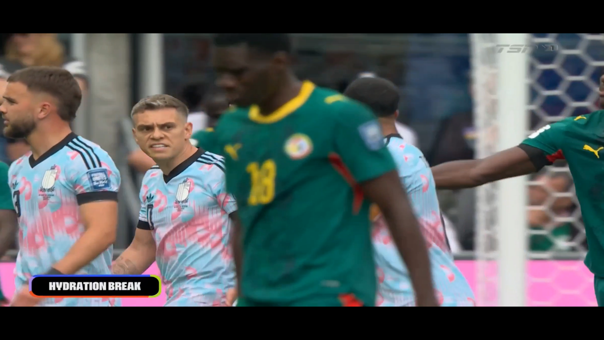 La un pas de bătaie în meciul Belgia - Senegal // foto: X