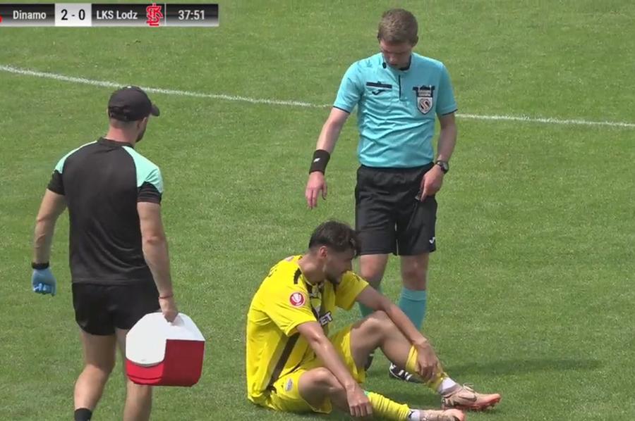 Adrian Mazilu s-a simțit rău spre finalul primei reprize și a fost schimbat 4 goluri în Dinamo - LKS Lodz II, primul amical al zilei în Polonia » Cum a marcat Hintsa la debut