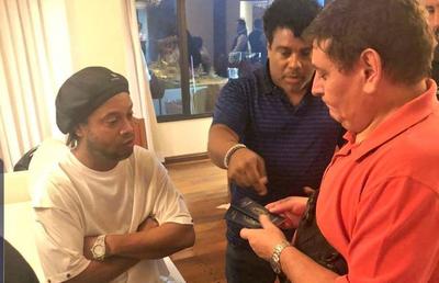 Ronaldinho poate fi eliberat curând » Ce presupune înțelegerea cu procurorii din Asunción
