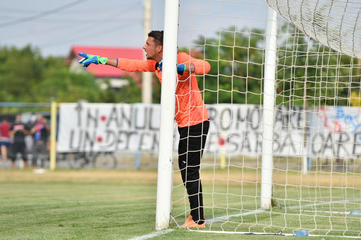 CSA STEAUA – ARGEȘUL MIHĂILEȘTI 8-1 » SHOW făcut de „militari”, care sunt cu un picior în Liga 3!