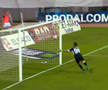 Albert Popa (21 de ani, portar) a avut parte de un debut îngrozitor la Gaz Metan