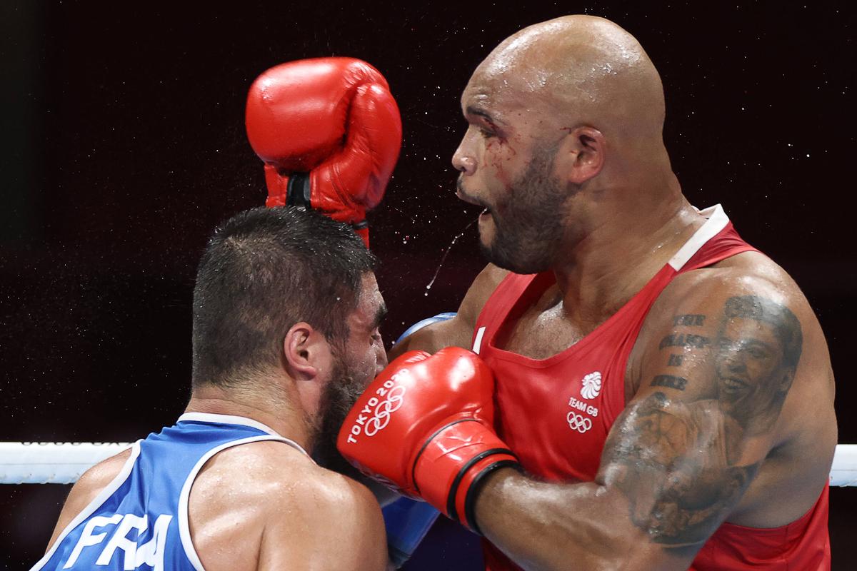 Scandal la Jocurile Olimpice » Era sigur de victorie, dar a fost descalificat! La final a făcut haos în ring