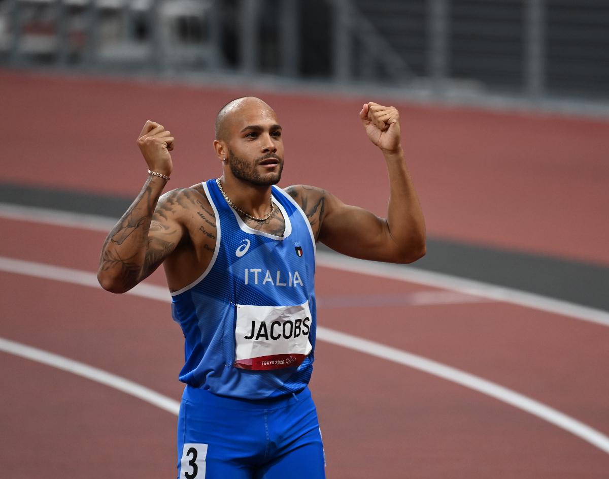 Surpriză la proba regină a atletismului! Un italian a câștigat aurul olimpic la 100m