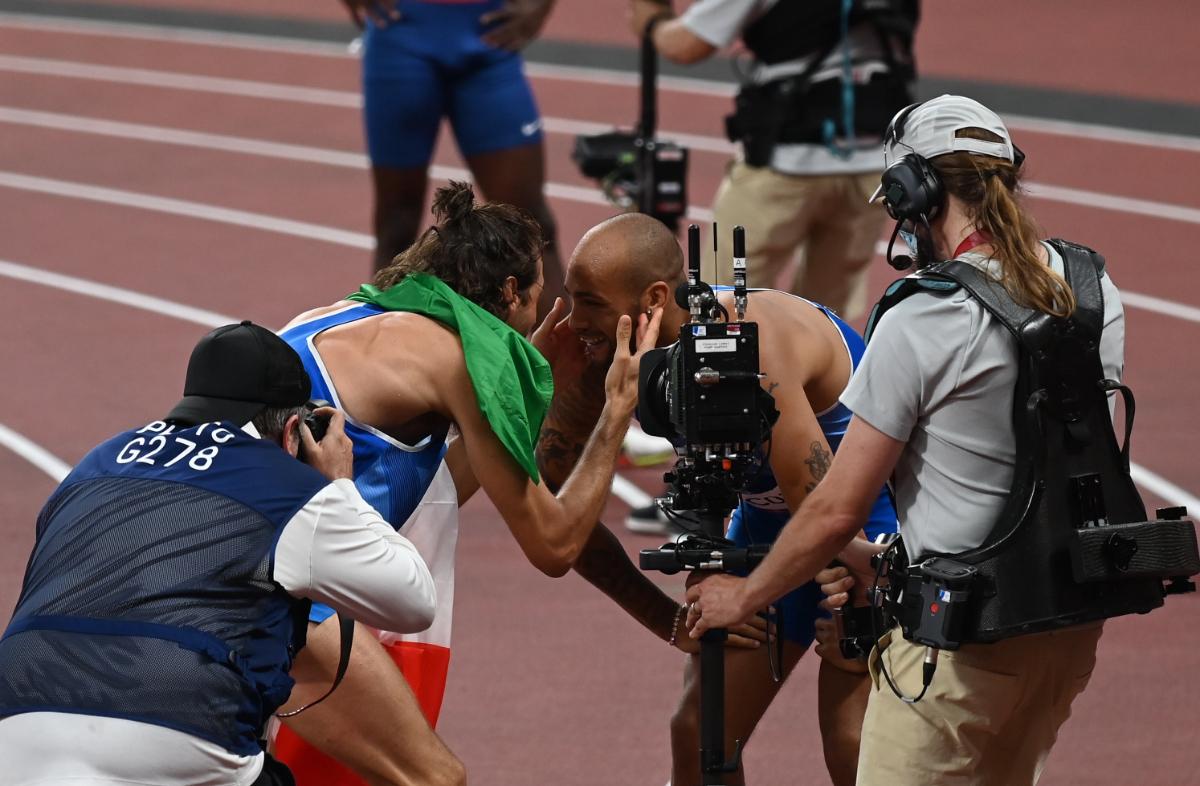 Surpriză la proba regină a atletismului! Un italian a câștigat aurul olimpic la 100m