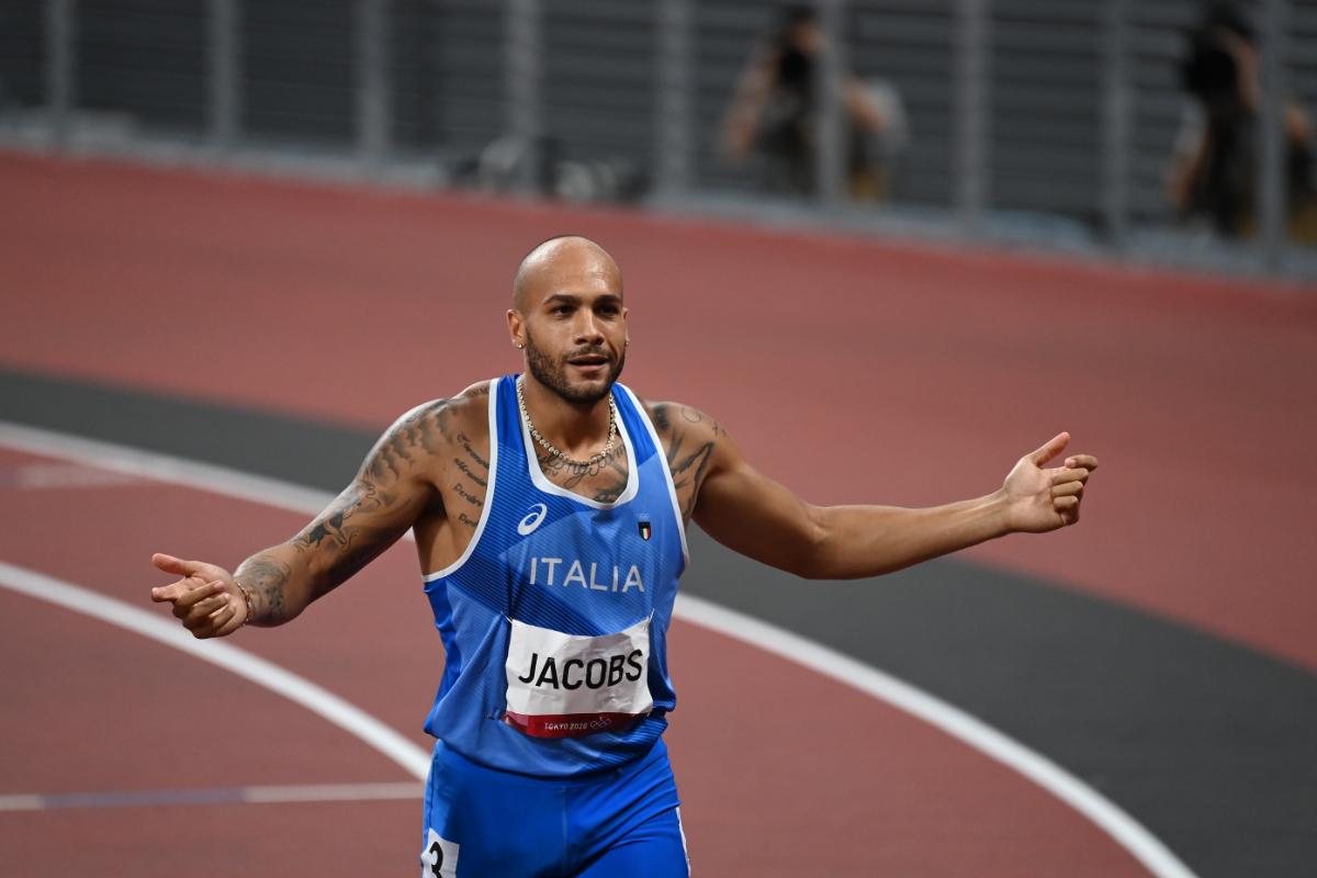 Surpriză la proba regină a atletismului! Un italian a câștigat aurul olimpic la 100m