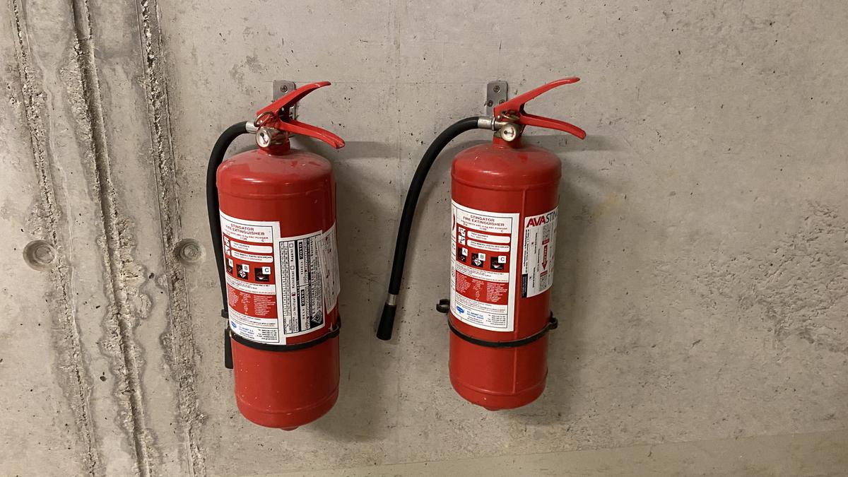 Descoperire șocantă! La 6 ani de la tragedia din „Colectiv”, Arena Națională nu respectă normele de siguranță la incendiu