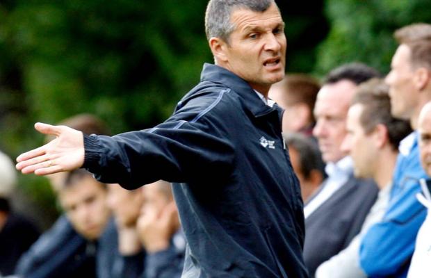 Fotbalistul învinuit de Sabău după eșecul Craiovei: „Nu reacționează cum trebuie”