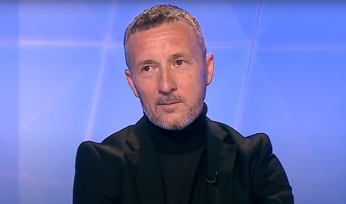Mihai Stoica, managerul general de la FCSB, continuă să vorbească la superlativ despre Octavian Popescu. MM a remarcat o acțiune individuală reușită de playmakerul în vârstă de 19 ani, aseară, în egalul cu FCU Craiova, scor 2-2, de pe Arena Națională.