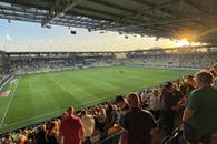 Gazeta a asistat la meciul viitoarei adversare a FCSB-ului în Conference: în jurul cui se învârte jocul + atmosferă, absențe și reveniri