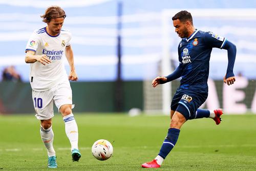 Raul de Tomas, în dreapta, într-un meci Real Madrid - Espanyol // foto: Guliver/gettyimages