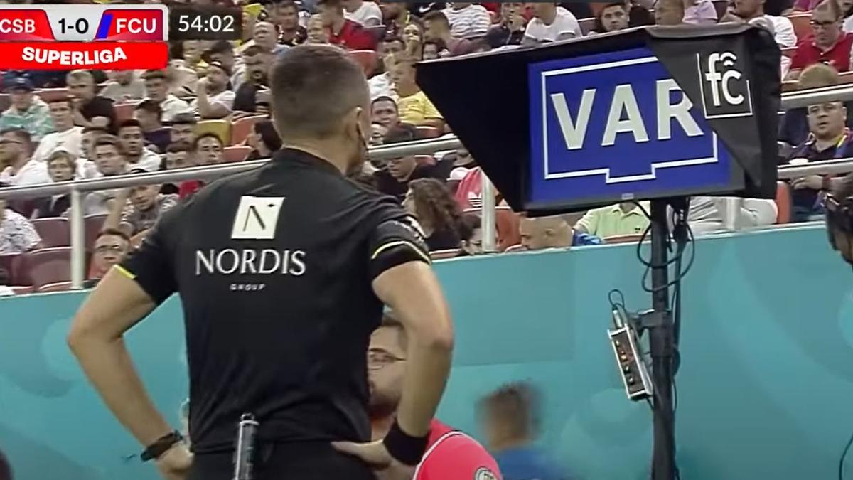 VAR-ul românesc face înconjurul lumii » Val de ironii după faza de cascadorii râsului din FCSB - FCU Craiova
