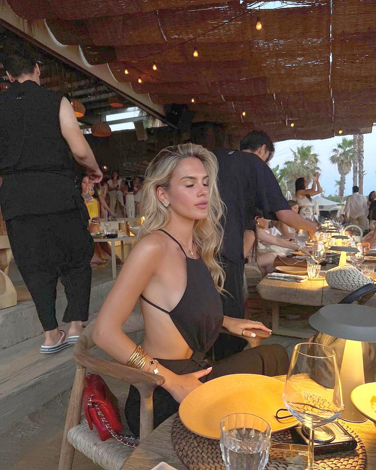 Maria Guardiola, fiica managerului lui Manchester City, a făcut senzație în Turcia » Cum a apărut tânăra la un restaurant