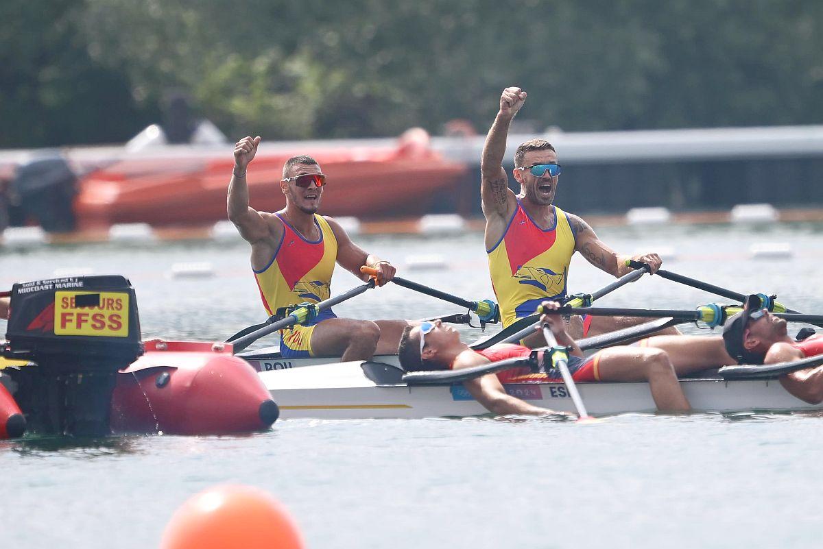 Andrei Cornea și Marian Enache, campionii de la dublu vâsle: „Nu am cuvinte pentru sentimentul de a fi pe podiumul olimpic” + „Totul a dispărut, a zburat, am devenit mai ușor”