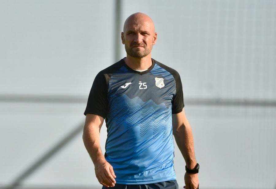 Zeljko Sopic, antrenor la Rijeka, vrea ca jucătorii săi să fie cinici în fața porții în returul cu Corvinul Hunedoara. Foto: NK Rijeka „Tot respectul pentru Corvinul!” » Ce a observat antrenorului celor de la Rijeka înaintea returului decisiv din Croația