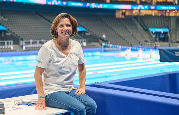 Interviu cu Roxana Mărăcineanu, fost ministru al sporturilor în Franța, care a „zguduit” sistemul la înot prin măsuri majore: „Au început să scadă cazurile de înec”