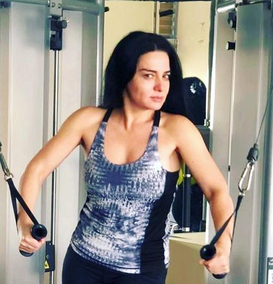 Pasiunea actriței Maria Obretin: „Am o viteză teribilă” » Înoată zilnic 60 de bazine: „La noi, pe Dunăre, te aruncau în apă și îți spuneau: descurcă-te!”
