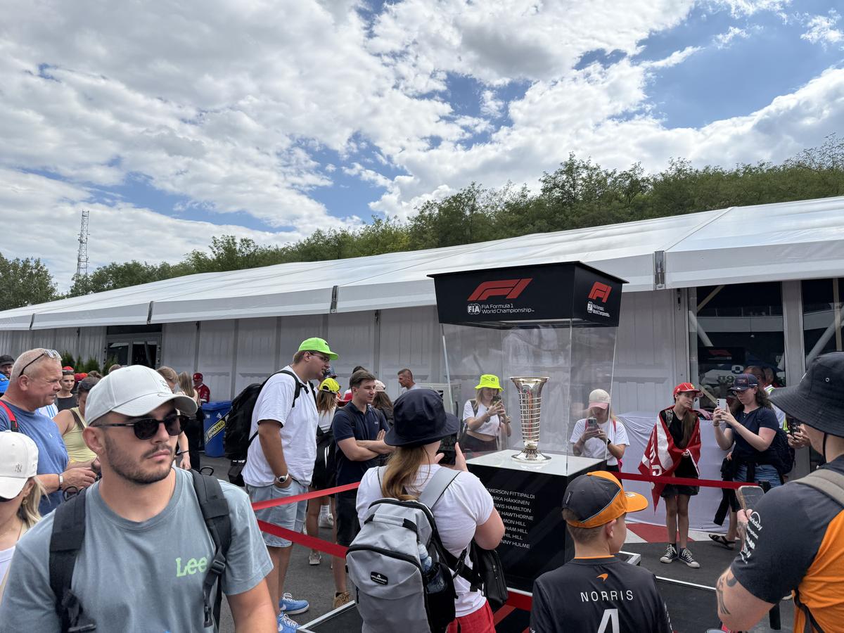 Atenție, Formula 1 nu e pentru oricine: cât costă o felie de pizza, o porție de cartofi sau o Cola » Ce prețuri sunt la MP de la Hungaroring