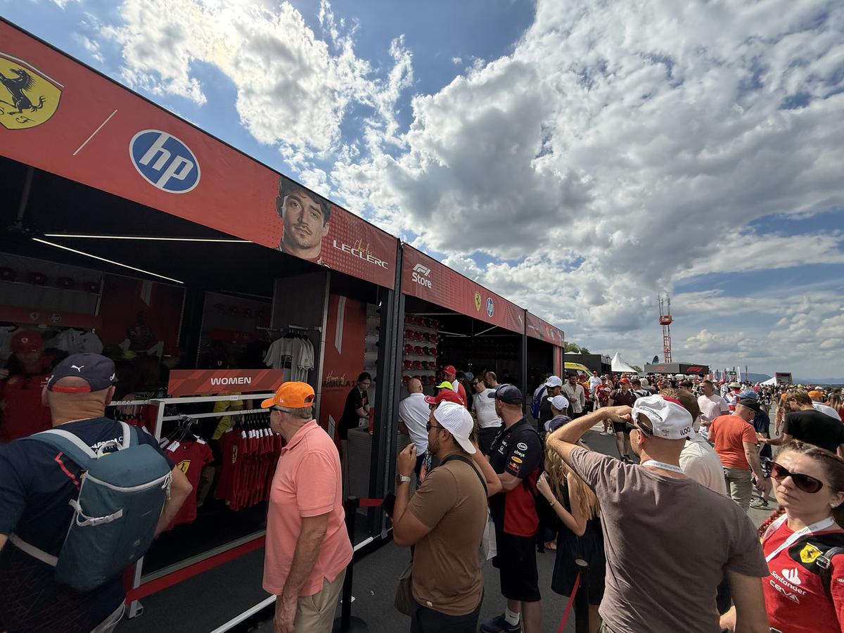 Atenție, Formula 1 nu e pentru oricine: cât costă o felie de pizza, o porție de cartofi sau o Cola » Ce prețuri sunt la MP de la Hungaroring