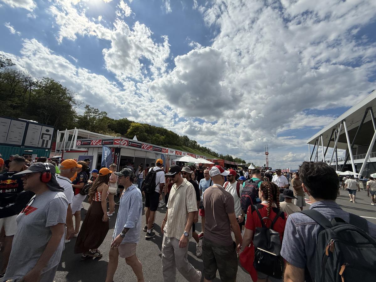 Atenție, Formula 1 nu e pentru oricine: cât costă o felie de pizza, o porție de cartofi sau o Cola » Ce prețuri sunt la MP de la Hungaroring