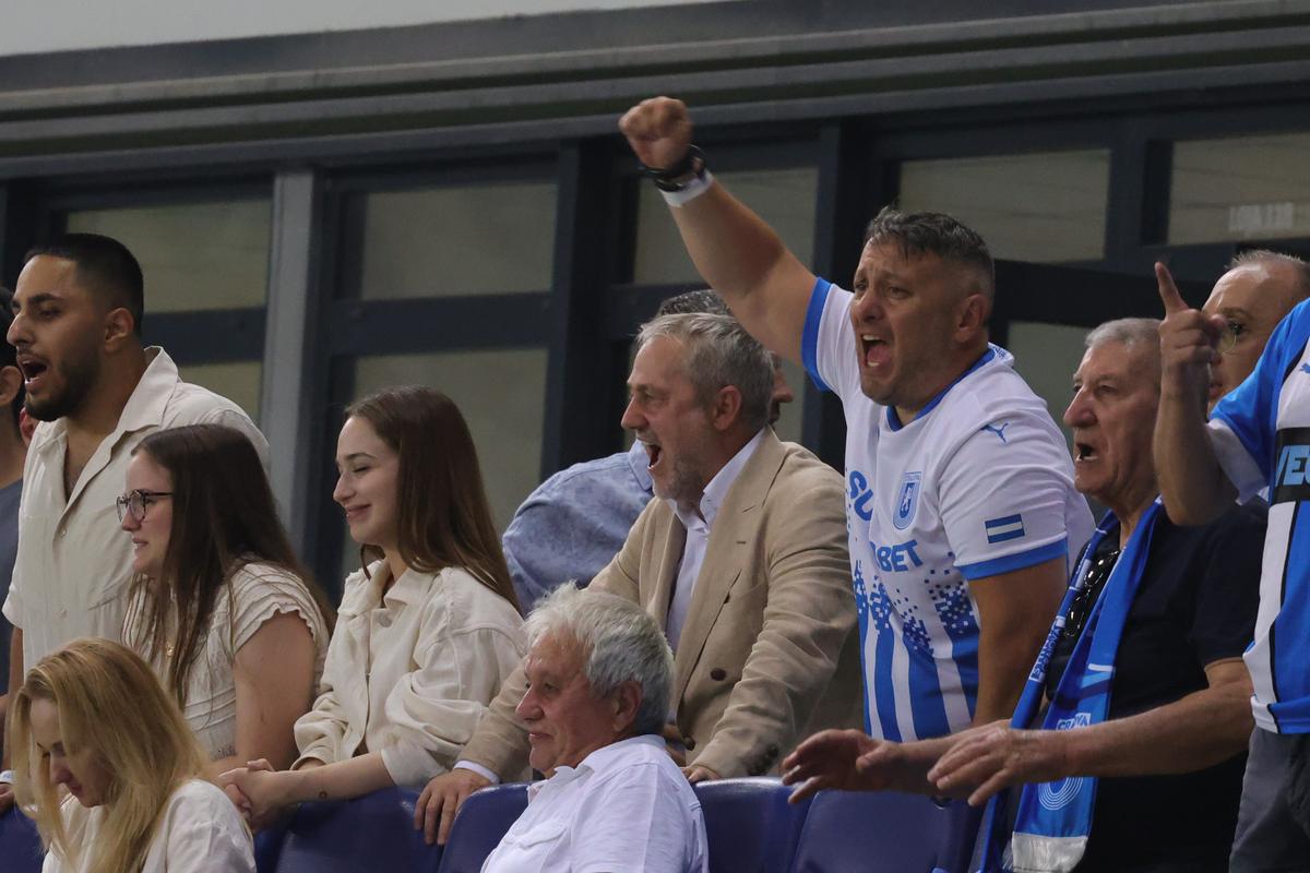 A „explodat” de bucurie loja lui Mihai Rotaru! Patronul oltenilor, imagini nemaivăzute surprinse de fotoreporterul GSP
