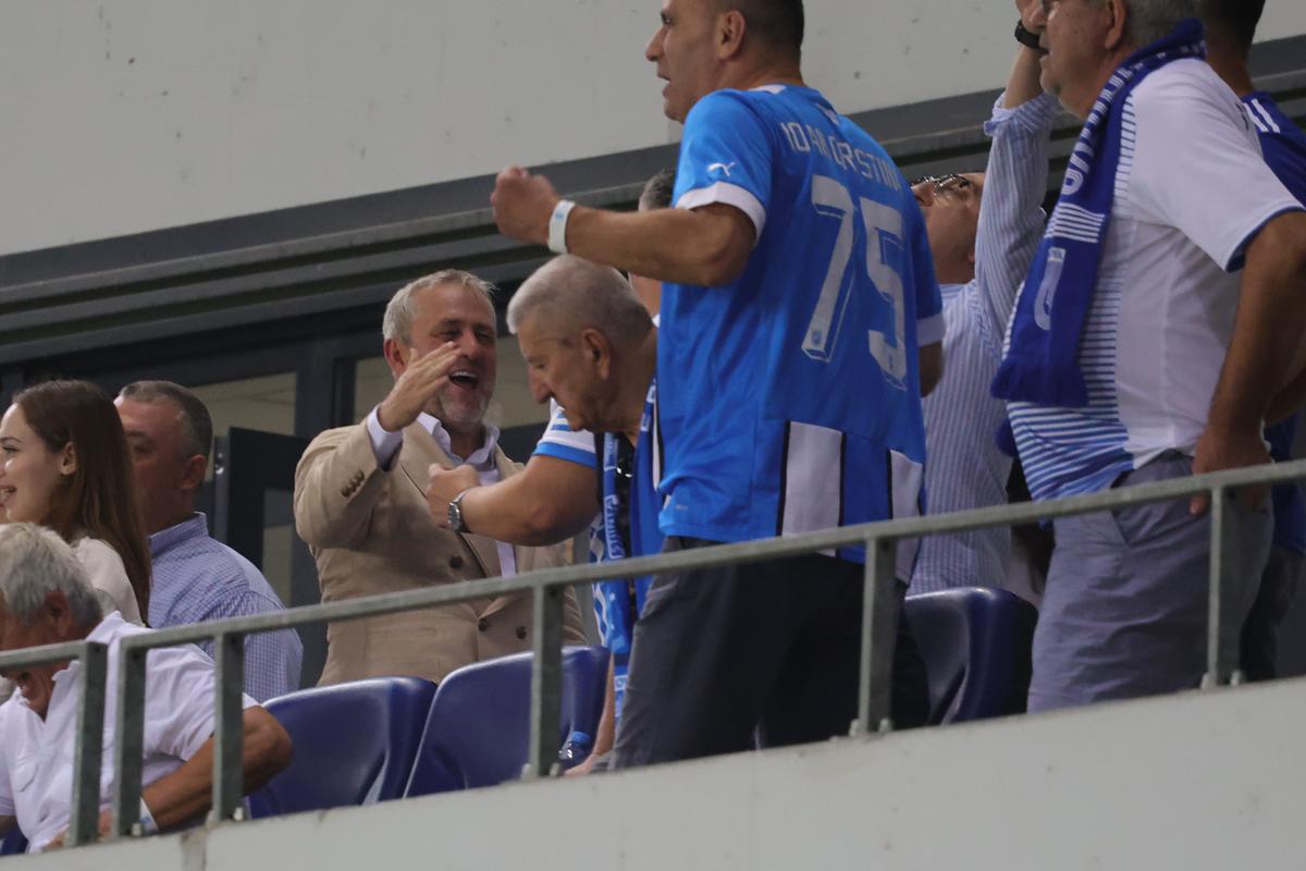 A „explodat” de bucurie loja lui Mihai Rotaru! Patronul oltenilor, imagini nemaivăzute surprinse de fotoreporterul GSP