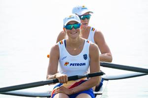Prima medalie la Campionatele Europene de canotaj de la Varese: aur pentru Simona Radiș și Adriana Adam la dublu rame!
