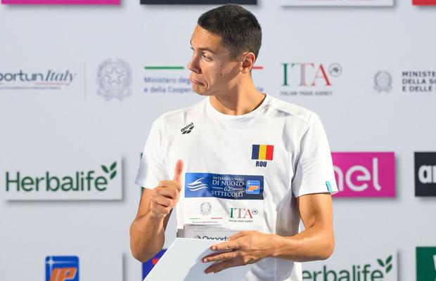 David Popovici, „al doilea român din Roma”, după Chivu: „Mă bucur să fiu comparat cu el, dar nu este o competiție”