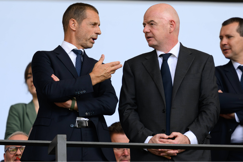 UEFA salută decizia FIFA de a renunța la planul controversat // foto: imago images