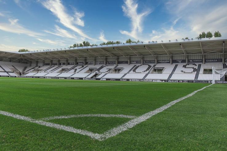 El Plantio, stadionul care ar urma să fie „casa” lui Rayo Vallecano // foto: stadiumdb.com