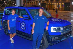 Cristi Chivu, în prim-plan înaintea amicalului de lux cu Manchester City: „De la Milano la Hong Kong”