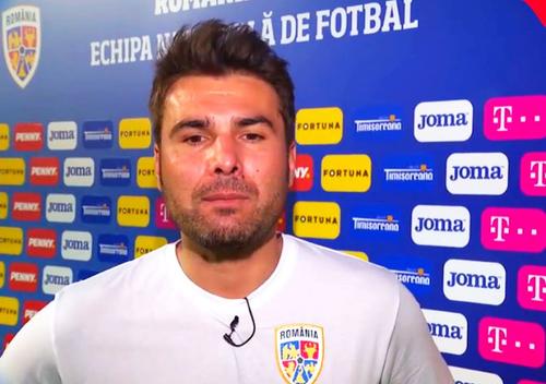 Selecționerul Adi Mutu (41 de ani) e preocupat de situația jucătorilor care nu mai prind minute la echipa de club. A discutat cu Adi Petre, căruia i-a transmis să-și caute altă echipă dacă nu va putea recâștiga locul de titular