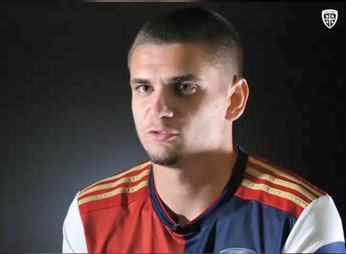 Răzvan Marin (24 de ani) a lăsat în urmă anul frustrant de la Ajax, începând optimist aventura la Cagliari.