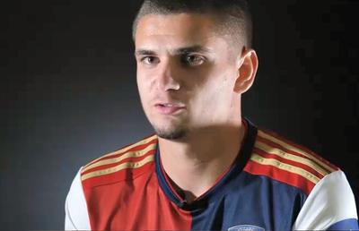Răzvan Marin s-a prezentat fanilor lui Cagliari: „Pasez bine și am un șut puternic. Mi-au plăcut mult Xavi și Iniesta”